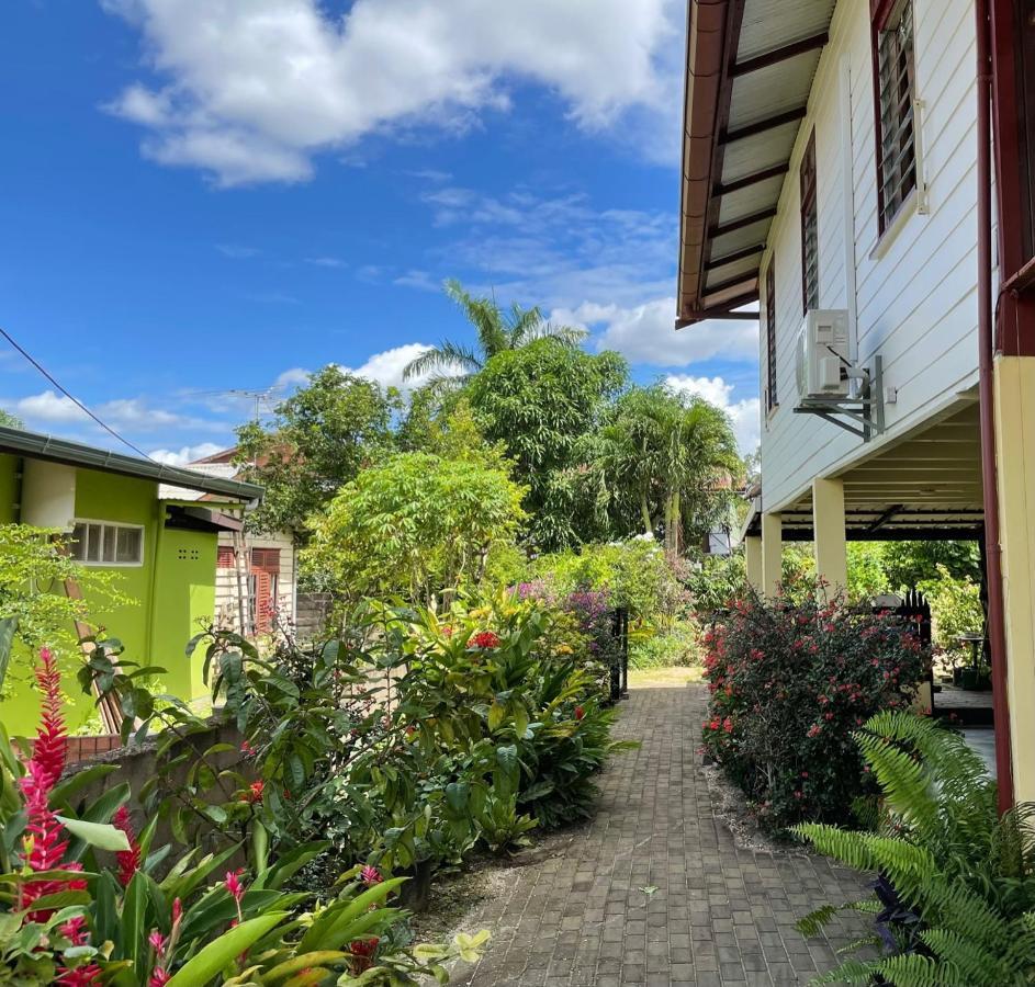 Max Garden And Pool Lägenhet Paramaribo Exteriör bild