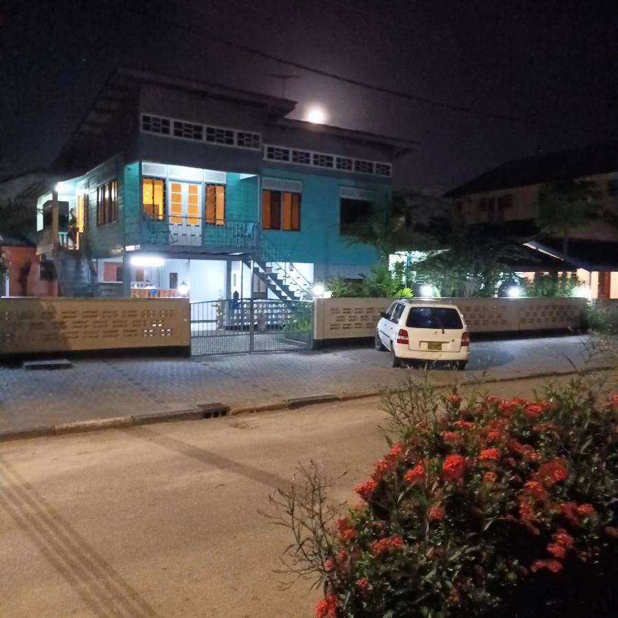 Max Garden And Pool Lägenhet Paramaribo Exteriör bild